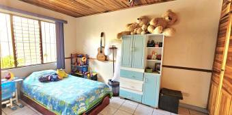 Venta de Casa en Coronado, San José.