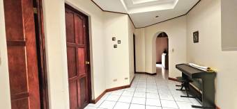 Venta de Casa en Coronado, San José.