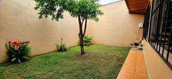 Venta de Casa en Coronado, San José.