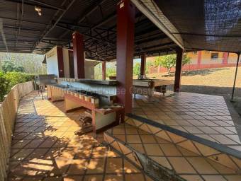 Estate For Sale in Esparza