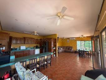 Estate For Sale in Esparza