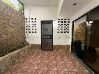 SE ALQUILA AMPLIA Y HERMOSA CASA EN GRANADILLA CURRIDABAT