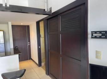 Venta de Apartamento en Avalon Country Club-Santa Ana. RAH 26-982
