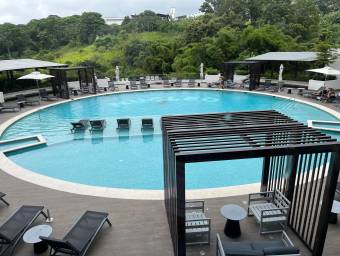 Apartamento en venta moderno con balcón y amenidades premium #26-863 GS