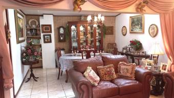 Apartamento en venta amplio y exclusivo en San Pablo de Heredia #25-1733 GS