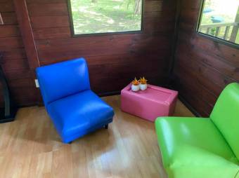  Hermosa propiedad a minutos de San José y Jacó 