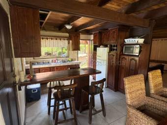 Venta de Hotel en Orosí, Paraíso-Cartago. RAH 26-1863, $ 310,000, 2, Cartago, Paraíso