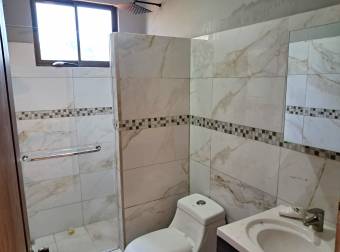 SAN JOSE SANTA ANA RENTO CASA CON PISCINA $1.600