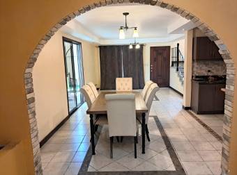 SAN JOSE SANTA ANA RENTO CASA CON PISCINA $1.600