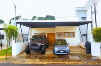 HERMOSA CASA EN CONDOMINIO CARTAGO