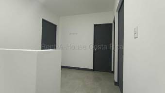 CASA EN VENTA 2 PLANTAS TRES RIOS 