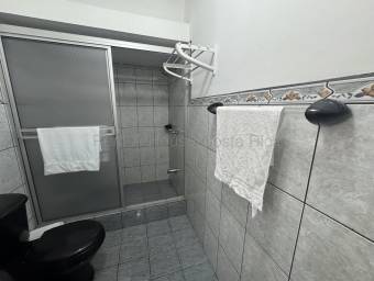 Hotel en venta con excelente ubicación y alto potencial en Montes de Oca #26-1811 GS, $ 1,900,000, 10, San José, Montes de Oca