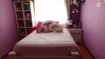 Casa en venta moderna con excelente ubicación en San José #25-1770 GS