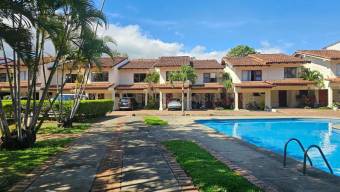 Alquiler de Casa en Ulloa-Heredia. RAH 26-1810