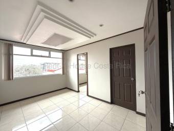 Alquiler de Edificio en Catedral-San José.