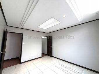 Alquiler de Edificio en Catedral-San José.