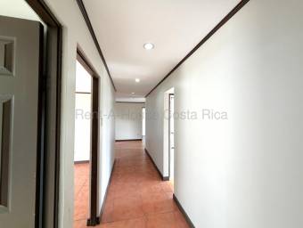 Alquiler de Edificio en Catedral-San José.