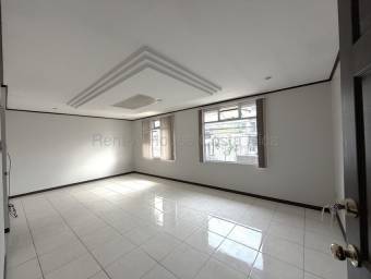 Alquiler de Edificio en Catedral-San José.