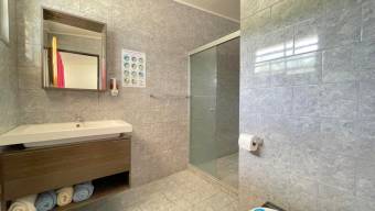 Venta de Propiedad Amueblado en Santa Cruz-Tamarindo. RAH 26-220