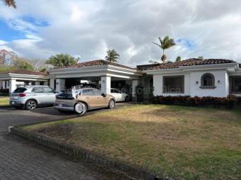MLS-26-1494 VENTA HERMOSA CASA BELEN HEREDIA CONTACTENOS AL # 88987222