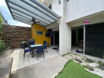 VENTA CASA CONDOMINIO SANTA ANA