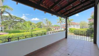 VENTA CASA RESIDENCIAL LINDORA SANTA ANA