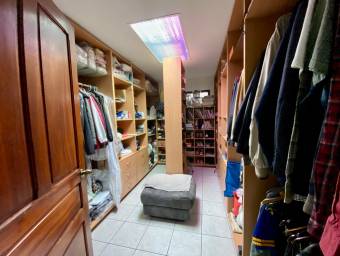 VENTA CASA RESIDENCIAL ESCAZU SAN RAFAEL
