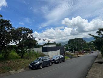 Lote en venta con excelente ubicación y fácil acceso en Turrubares #26-1315 GS