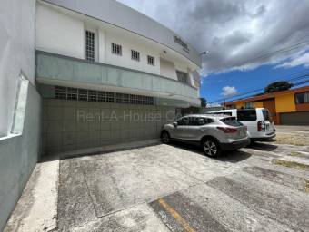 Venta de Edificio Esquinero en Montes de Oca-San Pedro. RAH 26-1870