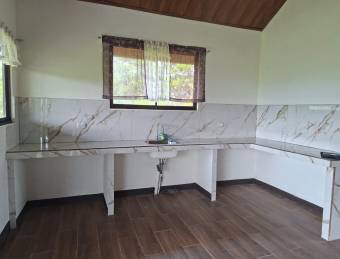 Venta de lote con cabaña
