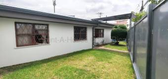 Venta de Casa en Montes de Oca-San Pedro. RAH 26-1876