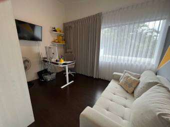 Venta de Casa en Montes de Oca, San Rafael. RAH 26-1052