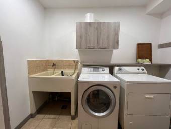 Casa en venta en condominio con seguridad y excelente ubicación en Brasil de Mora #26-1021 GS