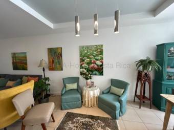 Venta Casa 3h/2.5b/2p en condominio MLS#26-1429