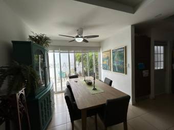 Venta Casa 3h/2.5b/2p en condominio MLS#26-1429