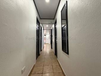 Alquiler casa 1 nivel con oficina y patio ideal familiar #26-1861 GS