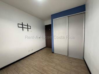 Alquiler apartamento 3 habitaciones con amenidades y 2 parqueos #26-1860 GS