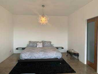 Venta Loft 1h/1.5b/2p  2 en Escazú MLS#26-560