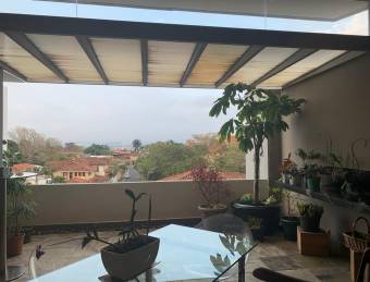 Venta Loft 1h/1.5b/2p  2 en Escazú MLS#26-560