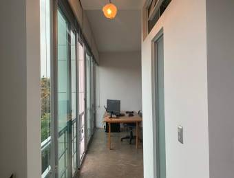 Venta Loft 1h/1.5b/2p  2 en Escazú MLS#26-560