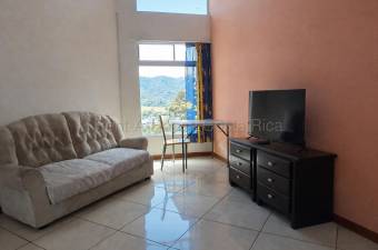 Venta casa de 3 niveles con jardín y seguridad, ideal para familia #26-1812 GS