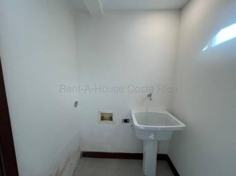 Venta Pent House de 1h/2h en condominio MLS#26-1805