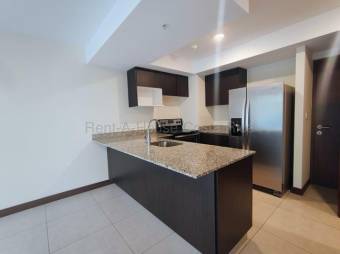 Venta Apartamento de 2h/2b en condominio MLS#26-1806