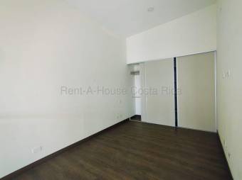 Venta Apartamento de 2h/2b en condominio MLS#26-1807