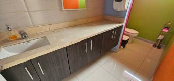 Venta de Edificio en el Tejar, Cartago. RAH 25-213