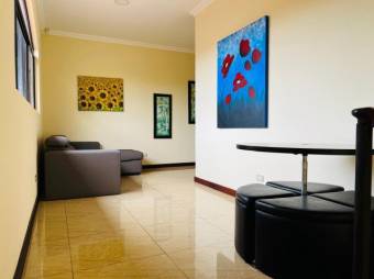 Venta de Casa en Parrita, Puntarenas. RAH 25-447