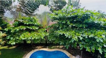 Venta de Casa en Parrita, Puntarenas. RAH 25-447