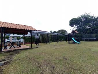 Venta de Casa en San Isidro de Heredia. RAH 25-1931