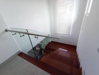 Venta de Casa en San Isidro de Heredia. RAH 25-1931
