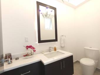 Venta de Casa en San Isidro de Heredia. RAH 25-1931